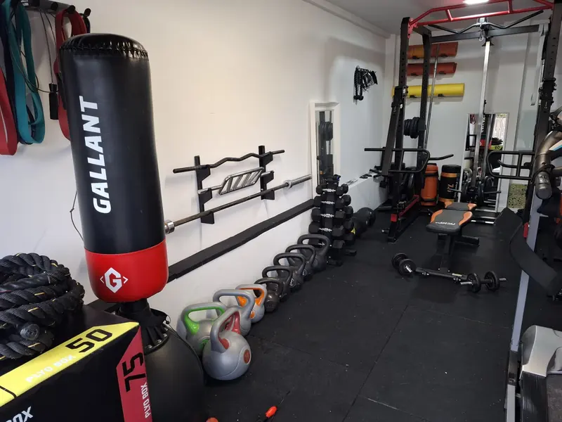 The Everstrong Gym, private personal training gym in Ealing, West London