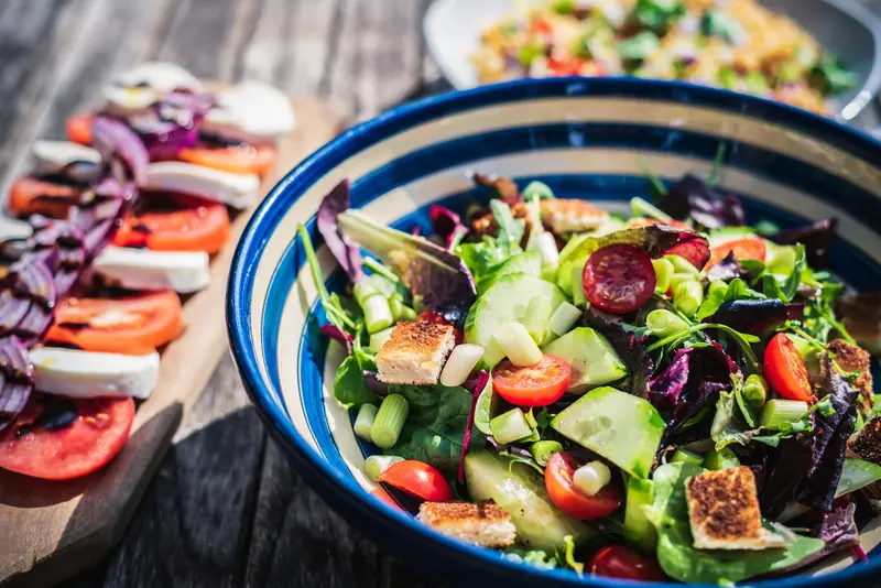 Fresh Mediterranean food representing nutrition and healthy lifestyle coaching at Shaw Lifestyle